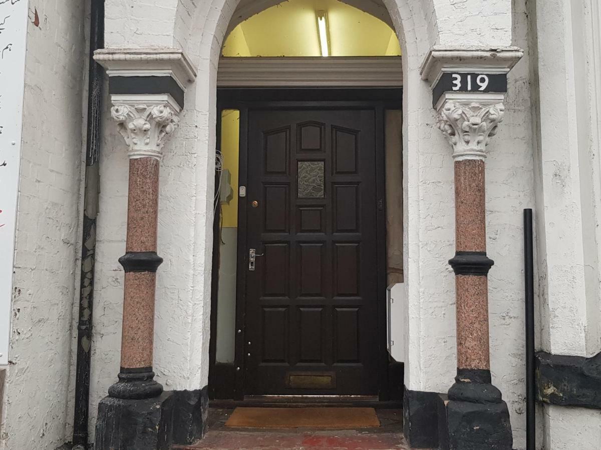 Regency Guesthouse Манчестър Екстериор снимка