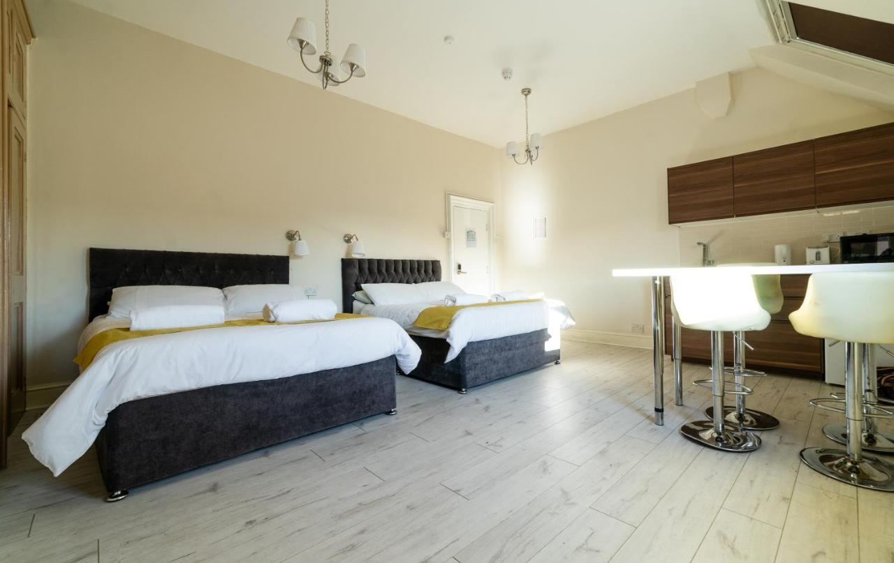 Regency Guesthouse Манчестър Екстериор снимка