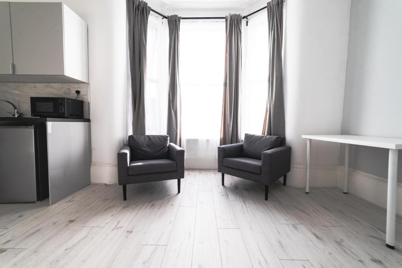 Regency Guesthouse Манчестър Екстериор снимка