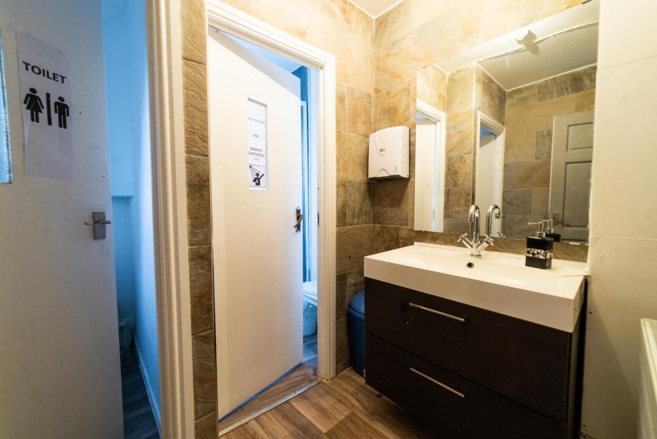 Regency Guesthouse Манчестър Екстериор снимка